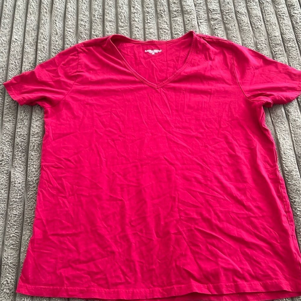Laura Scott V-neck t-shirt